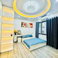 BÁN NHÀ LƯƠNG ĐỊNH CỦA – ĐỐNG ĐA GẦN HỒ PHƯƠNG MAI, Ô TÔ ĐỖ CỬA, 5 TẦNG NHÀ ĐẸP.