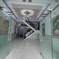 CĂN NHÀ MÁI THÁI TRONG KHU DÂN CƯ LAVNEDER SỔ HỒNG RIÊNG CHỈ 2TY150