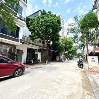 86M2 Nhà Đẹp Khu Tđc Phú Diễn, Phân Lô, Vỉa Hè, 7 Tầng Thang Máy, Nội Thất Sịn Xò, Giá Chỉ 26,5 Tỷ