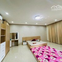 Sụp Hầm! Cắt Lỗ 40% Căn Biệt Thự 4Tầng Nguyễn Tất Thành -Diện Tích303M2 Ngang 8M - Chỉ 28Tỷ (Còn Tl)