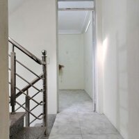 Bán nhà 3 tầng Đức thượng, moning đỗ cửa, ngay cạnh đường 32, dt 42m giá chào 4.9 tỷ