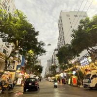 Gấp Bán Nhà 5 Tầng Phố Đi Bộ Trần Bạch Đằng, Vài Bước Chân Ra Biển Mỹ Khê Đà Nẵng