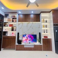 Kim Giang, Mặt Ngõ Ô Tô, 5 Tầng, Diện Tích 32,1 M2, Nhà Đẹp Full Nội Thất, Giá Bán 6.45 Tỷ