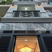 Nhà Trung Tâm Quận Phú Nhuận, Chủ Đi Nước Ngoài Định Cư, Chủ Giảm Mạnh, Giá Chỉ 12Tỷ Nhỉnh