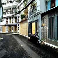 Nhà Trung Tâm Quận Phú Nhuận, Chủ Đi Nước Ngoài Định Cư, Chủ Giảm Mạnh, Giá Chỉ 12Tỷ Nhỉnh
