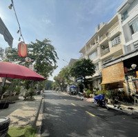 Cho Thuê Nhà Nguyên Căn Khu Tdc Himlam Quân 7 Có Nội Thất Kế Khuôn Viên Giá: 28 Triệu Liên Hệ:0931353298
