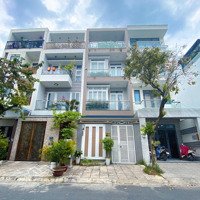Cho Thuê Nhà Nguyên Căn Khu Tdc Himlam Quân 7 Có Nội Thất Kế Khuôn Viên Giá: 28 Triệu Liên Hệ:0931353298