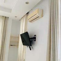 Cho Thuê Nhà Mặt Tiền Đỗ Xuân Hợp Có Thang Máy ,Diện Tích7* 20 , Giá Bán 25 Triệu/ Tháng . Liên Hệ: 0859395222