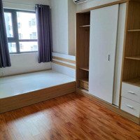 Chủ Gửi Bán Căn Hộ Tầng 16, View Hồ Bơi Nội Khu, 2 Phòng Ngủ70M2, Hướng Đông Bắc Rất Mát, Giá Bán 2 Tỷ 3 Tl