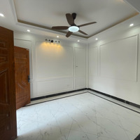 Nhà Riêng 3 Tầng Mới Xây Full Nội Thất Ngay Sát Trường Đại Học Sư Phạm Tdtt