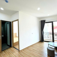 Khai Trương Ccmn 1N1K 40M2 Full Đồ. Ban Công Thoáng Tại Đường Hoàng Mai