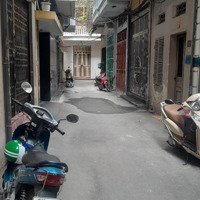 Bán Nhà Tô Hiệu Hà Đông , 46M2 , Đỗ Ô Tô Cạnh Nhà, Đầy Đủ Tiện Ích