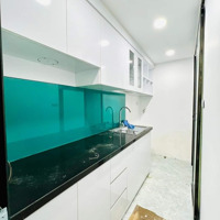 Bán Nhà Tập Thể Bộ Văn Hoá Núi Trúc: 65M2, 2 Phòng Ngủ Đủ Đồ Giá Rẻ 2.55 Tỷ