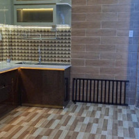 Gấp Cô Linh Cần Bán Nhàmặt Tiềnđường Phạm Hữu Lầu.quận 7.Giá Cực Kỳ Tốt Chỉ 3Tỷ980/52M2. Sổ Hồng Riêng