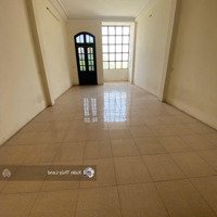 Cho Thuê Nhà Đẹp Nguyên Căn Mặt Phố Ngô Gia Tự, Vỉa Hè Rộng Kinh Doanhdiện Tích72M2 Thiết Kế 4 Tầng