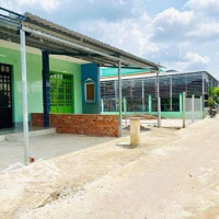 Hàng Hiếm!!! Chính Chủ Gửi Bán Nhà Vườn Rộng Gần 600M2, Có Sẵn Nhà Cấp 4 Kiên Cố, Điện Nước Có Sẵn.