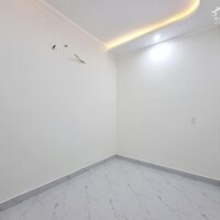 Cần Bán Nhà SHR Ngay Chợ Quang Thắng, DT 5x26, Giá 2.399 Tỷ