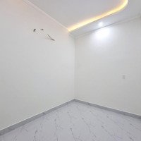 Cần Bán Nhà Shr Ngay Chợ Quang Thắng,Diện Tích5X26, Giá Bán 2.399 Tỷ