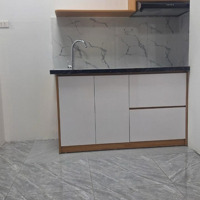 Cc Cho Thuê Căn Hộ Dịch Vụ, Phân Lô, Lô Góc, Ô Tô Tránh Đỗ Ngày Đêm 25M, Full Nội Thất Giá 4, 5 Triệu