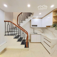 Hàng Hiếm Phố Vĩnh Hưng Nhà 4 Tầng