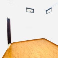 Bán Nhà Hàng Bồ, 39M, 4 Tầng, Nhà Mới, Về Ở Luôn, Cách 10M Ra Phố Hàng Bồ, Giá Nhỉnh 8 Tỷ