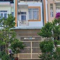 Bán nhà khu dân cư nam long gần trường việt hoa giá 5 tỷ