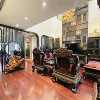Căn Góc Phố Giảng Võ 134M 5 Tầng Mt16M Khu Phân Lô Cao Cấp Thành Ủy Căn Đẹp