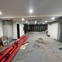 Cho Thuê Nhà Mặt Phố Trần Duy Hưng: 120M2 X 8 Tầng, Mt: 8M, Thang Máy, Pccc, Nguyên Căn.