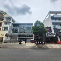 Cho Thuê Nhà Mặt Tiền 24 Lê Duẩn Ngay Nhà Thờ Đức Bà Quận 1