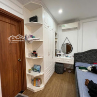 Cần Bán Căn Hộ 3N2W 100M2 Giá Bán 7,5Ty Toà Iris Garden - Nội Thất Liền Tường- Có Slot Ô Tô- Sẵn Sổ