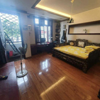 Hiếm! Bán Nhà Nguyễn Văn Huyên 66M2, Ô Tô 16 Chỗ Đỗ Cửa, Kinh Doanh, Giá Bán 19 Tỷ, Liên Hệ: 0869818555