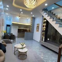 Nhà 1 Lầu Phường Phú Mỹ - Thủ Dầu Một, Đường Ô Tô, Tặng Hết Nội Thất, Hướng Vào Tp Mới Bình Dương