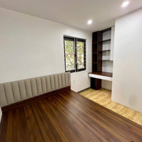 Bạn Cần Mua Nhà Cho Bố Mẹ - Tt Hà Đông. Nhỉnh 5 Tỷ Gần Bv Hà Đông Và 103. Nhà 2T + 34M2 + 2 Phòng Ngủ