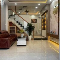 Cho Thuê Nhà Mặt Tiền Hoa Lan, Phường 2, Phú Nhuận: Diện Tích: 450M2, 4 Lầu, 7 Phòng, 6 Vệ Sinh