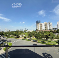 T12.2024 - Lyly Cập Nhật Giỏ Hàng Văn Phòng Đẹp Full Nội Thất,Dịch Vụ,Chỉ Việc Vào Làm Tại Sala Q2
