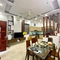 Bán Nhà Đông Ngạc Diện Tích: 80M2 - 4 Tầng -Mt5,5 - Giá Bán 10 Tỷ - Bắc Từ Liêm - Kinh Doanh , Ở - Ngõ Ô Tô