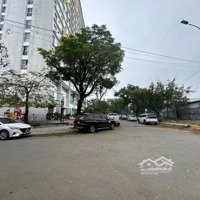 Bán Biệt Thự 180M2 Góc 1/ Liên Phường, Đối Diện Chung Cư. Giá Bán 19Tỷ