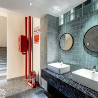 Tòa Nhà Khu Sân Bay. Ngang 12M Cực Kỳ Đẹp Có Pccc + Dòng Tiền Khoáng. Chỉ 39 Tỷ.