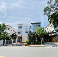 Bán Biệt Thự View Đẹp Mỹ Hoàng, 57 Tỷ, 200M2, 4 Phòng Ngủ 5 Vệ Sinh 3 Tầng