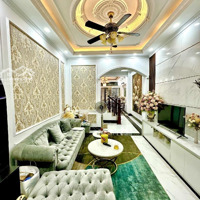 Bán Nhà Nguyễn Trãi, Hàng Xóm Royalcity.diện Tích56M2 / 8.5 Tỷ . 30M Ô Tô Dừng Đỗ