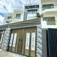 Bán Nhà Đẹp Đường Dương Vân Nga, Vĩnh Hải Có Sân Đậu Ô Tô Chỉ 4 Tỷ 800, Còn Thương Lượng.