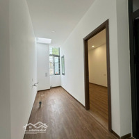 Bán Nhà Đẹp Đường Dương Vân Nga, Vĩnh Hải Có Sân Đậu Ô Tô Chỉ 4 Tỷ 800, Còn Thương Lượng.