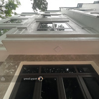 Nhà 4,5 Tầng. Ngay Chợ Đồng Mai, Ubnd, Trường Học Liên Cấp. Oto Gần, Xe Bus Thuận Tiện. Nhỉnh 3 Tỷ