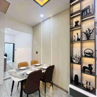 Nhỉnh 2 Tỉ Có Ngay Nhà Đẹp 2 Tầng Đầy Đủ Nội Thất -Lý Thái Tổ Gần Vĩnh Trung Plaza