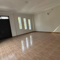 Cho Thuê Biệt Thự Sông Ông Lớn Bình Chánh View Sôngdiện Tích12X25M Gồm 6 Phòng Ngủ 7 Vệ Sinh Giá 40 Tr/Th Nhà Trống
