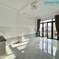 Phòng Ban Công Mới 100% Full Nội Thất Có Thang Máy Ngay Chợ Thạch Đà Gò Vấp