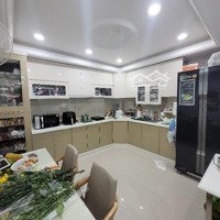 Bán Nhà Hẻm Xe Hơi Kdc Kim Sơn Quận 7, Mặt Tiền 5.2M, Vị Trí Đắc Địa, 4 Tầng, Giá Bán 7 Tỷ 2