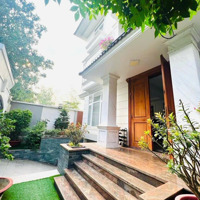 Bán Bt Đẹp Xuất Sắc Tại Lương Định Của,An Phú Quận 2.Gía 55 Tỷ, 252M2