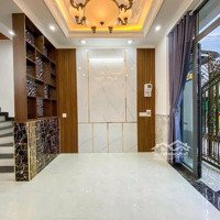 Cho Thuê Nhà 2 Lầu Có Nội Thất Gần Trường Đại Học Y Dược Cần Thơ Giá Chính Chủ