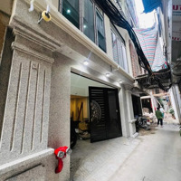 Cực Hiếm! Cầu Giấy 42/45M2, 6 Tầng Thang Máy, 10 Phòng Khép Kín Xây Mới, Đủ Pccc, 10.2 Tỷ. Bấm Ngay